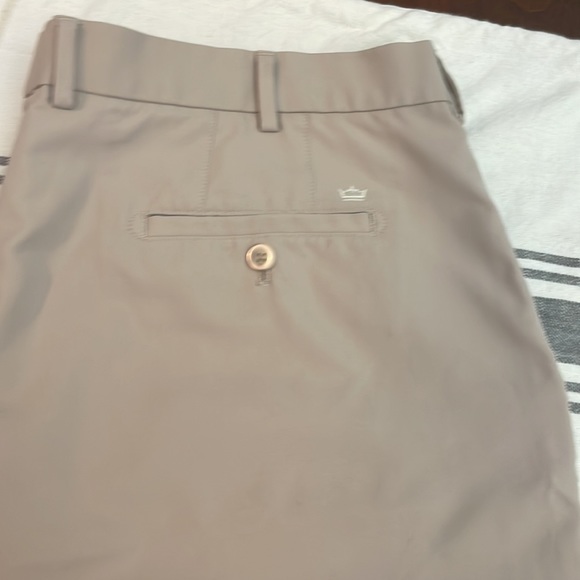 Peter Millar Wicking Shorts, Mens size 42 - Picture 4 of 4